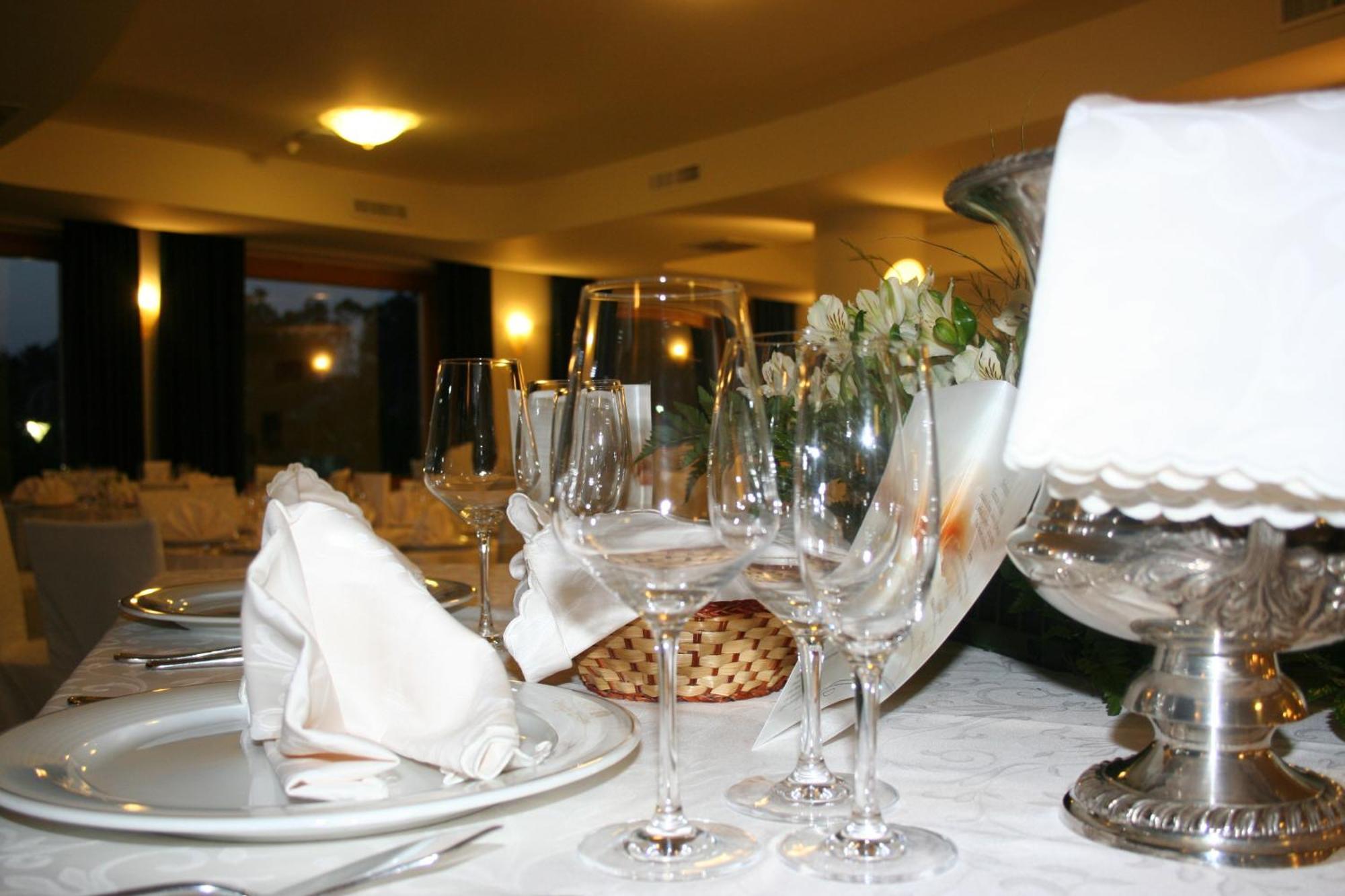 Hotel Scoglio Del Leone Zambrone Bagian luar foto